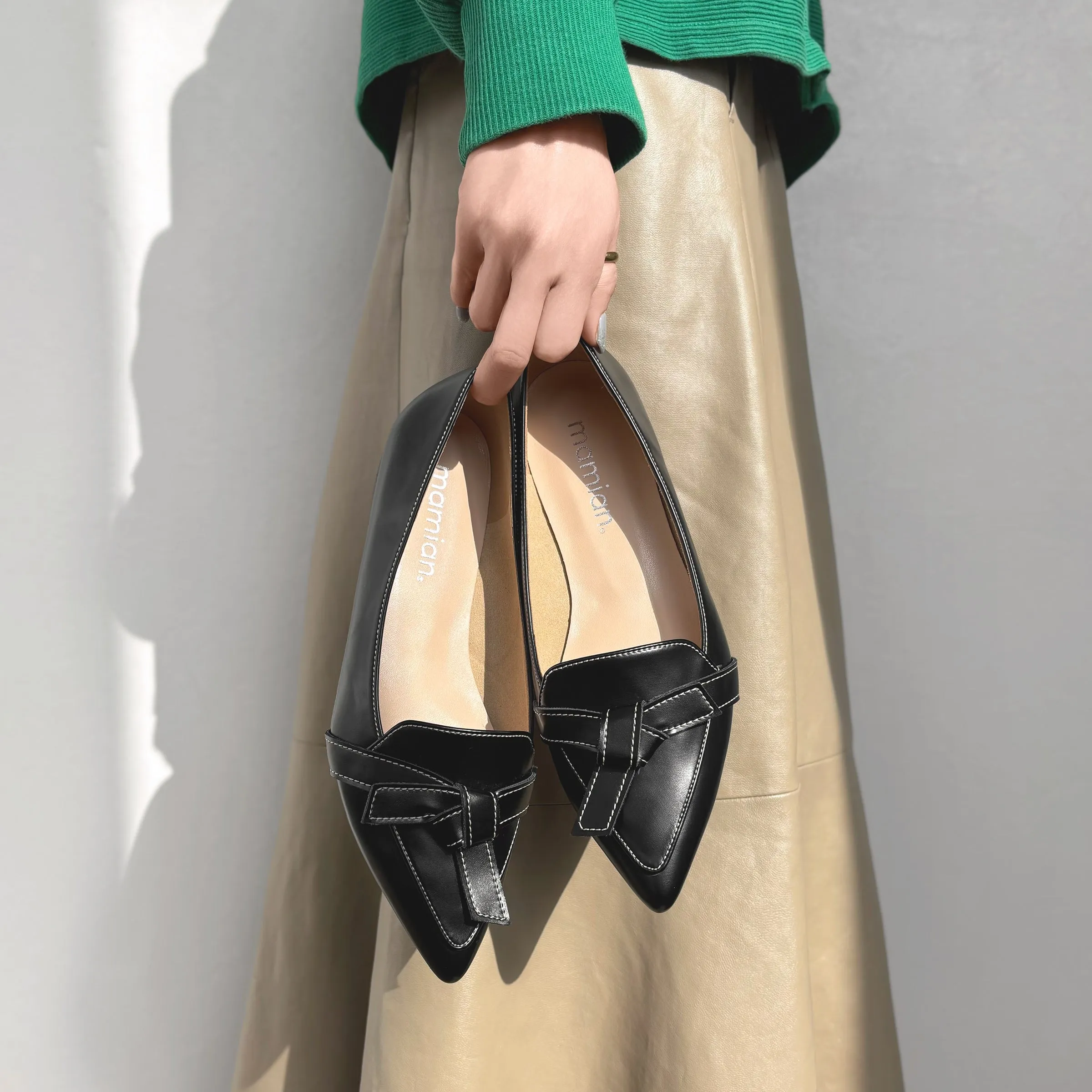 30% OFF: 2023AW: Stitched ribbon loafers (m17016) black