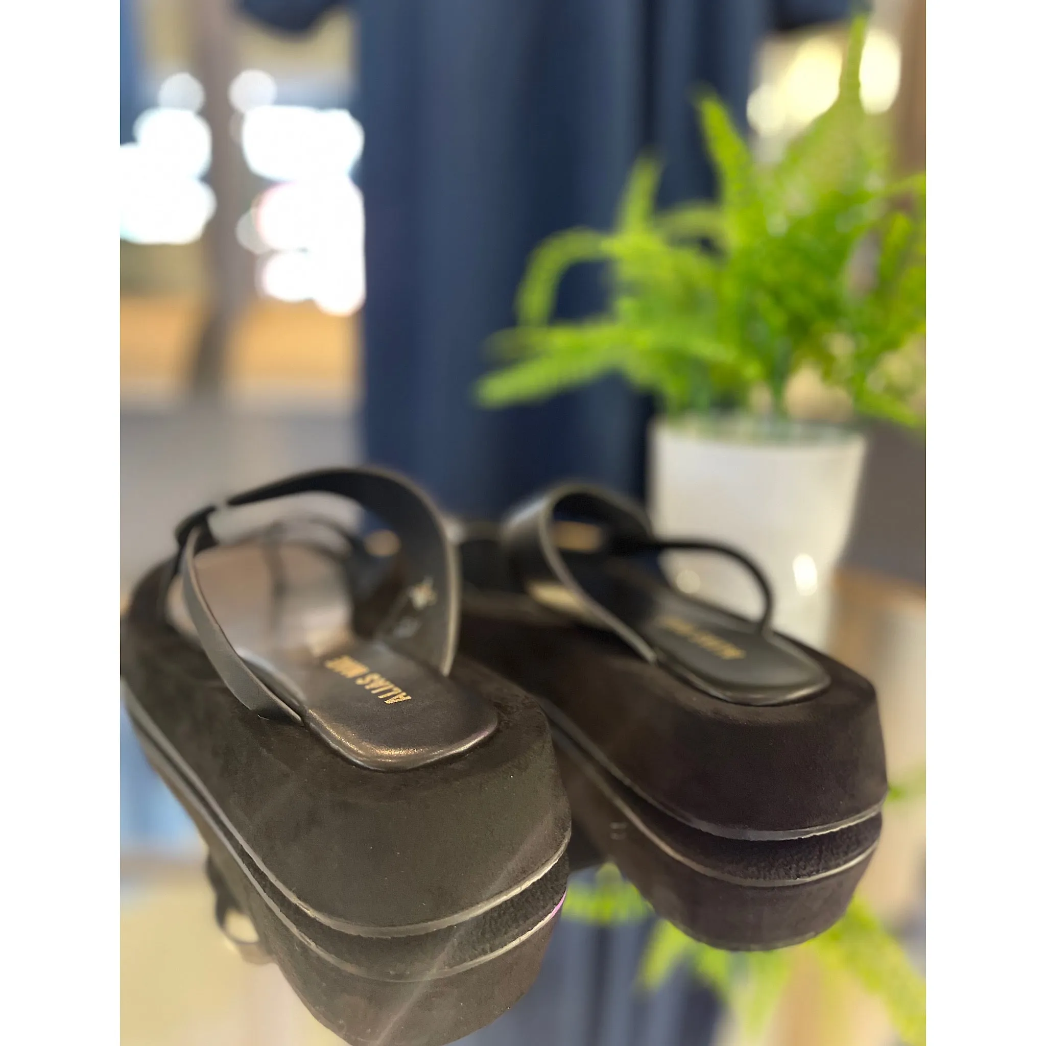 Alias Mae Polo Sandal