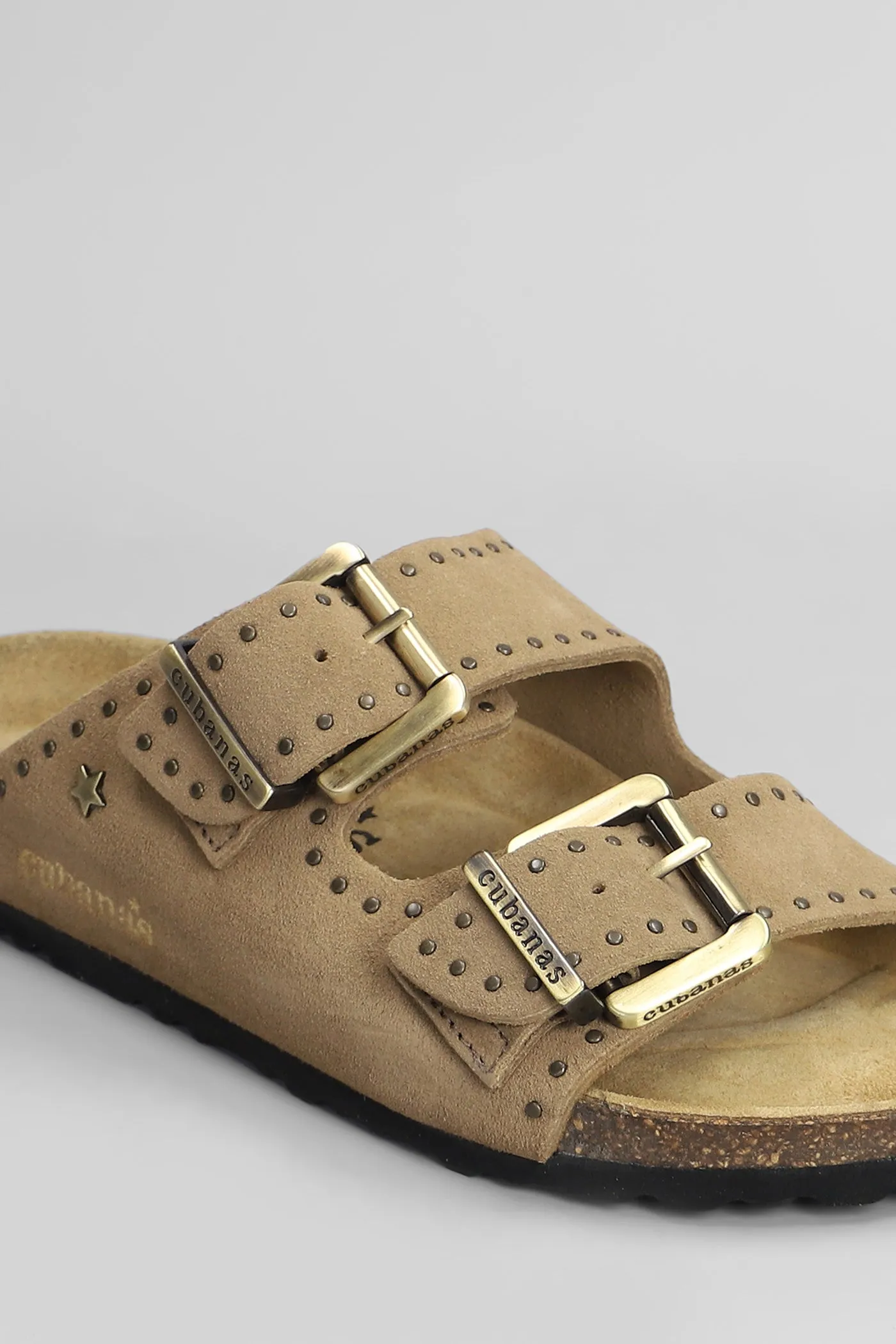 Amalia Flats in taupe suede