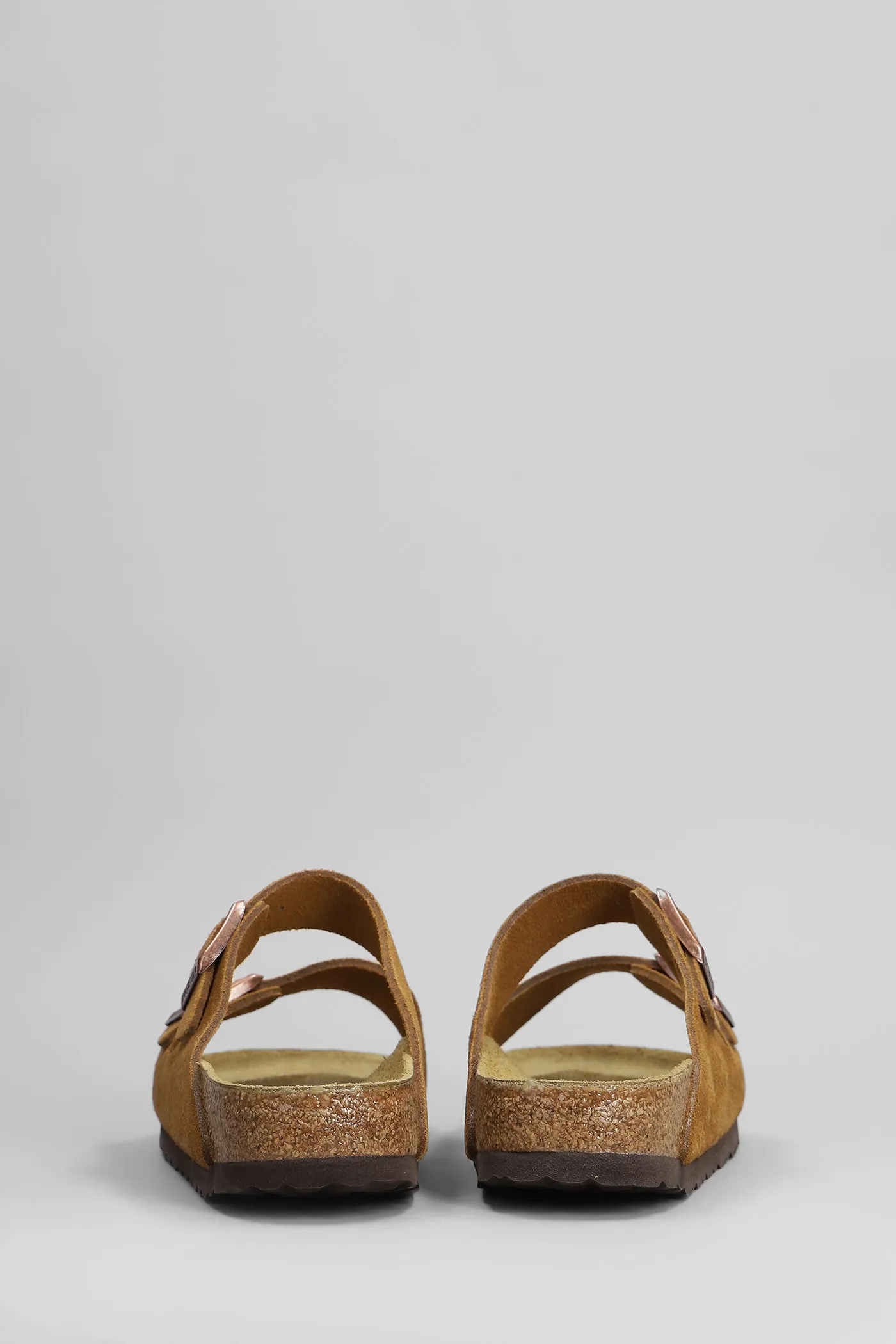 Arizona Flats in leather color suede