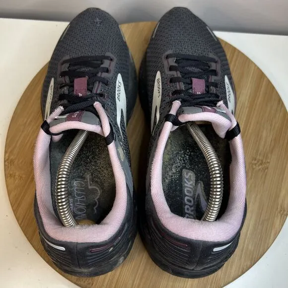 Brooks Adrenaline GTS 22 Women's Size 10.5 D Running Shoes Gray Pink 1203531D015