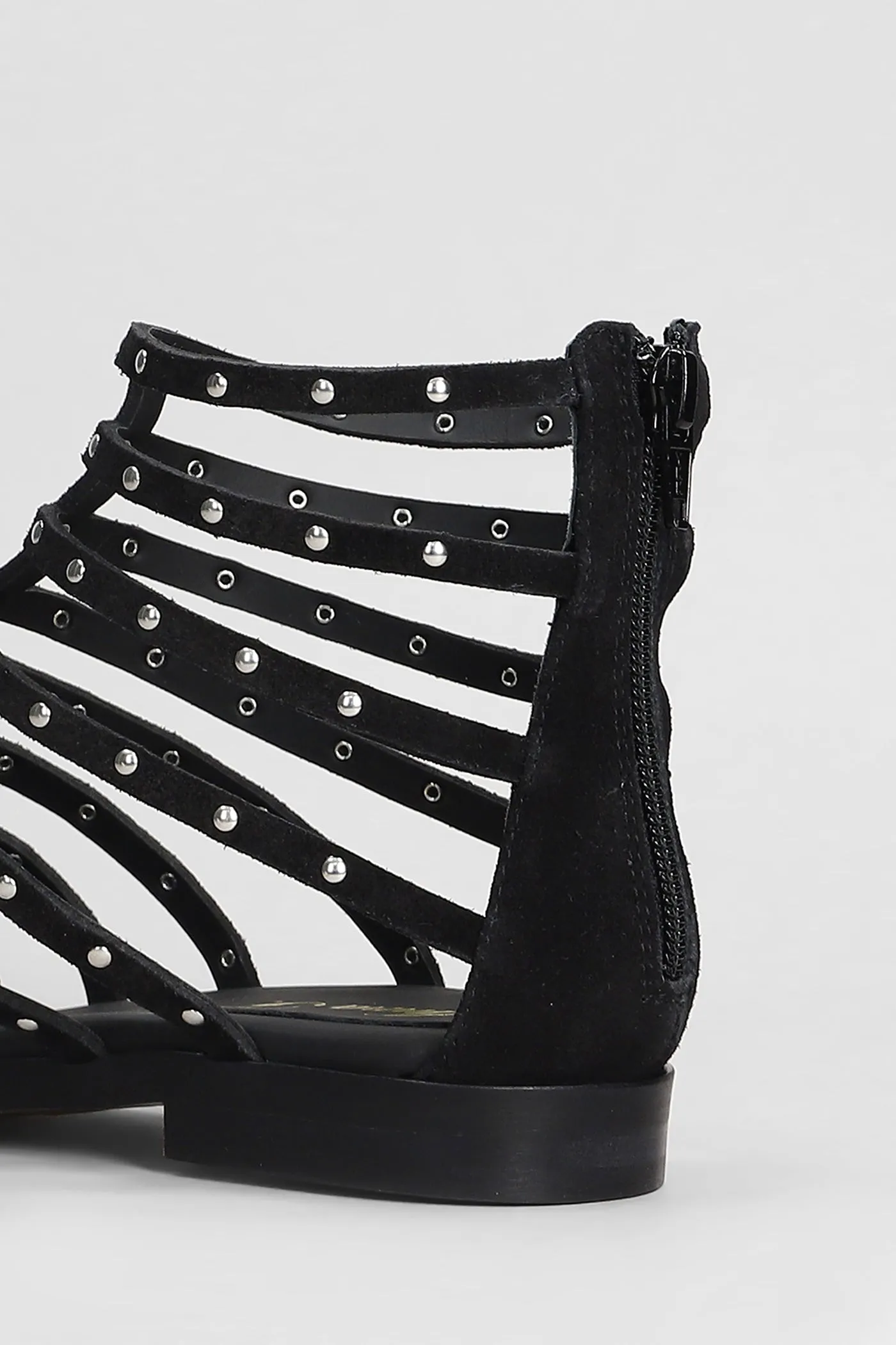 Flats in black suede