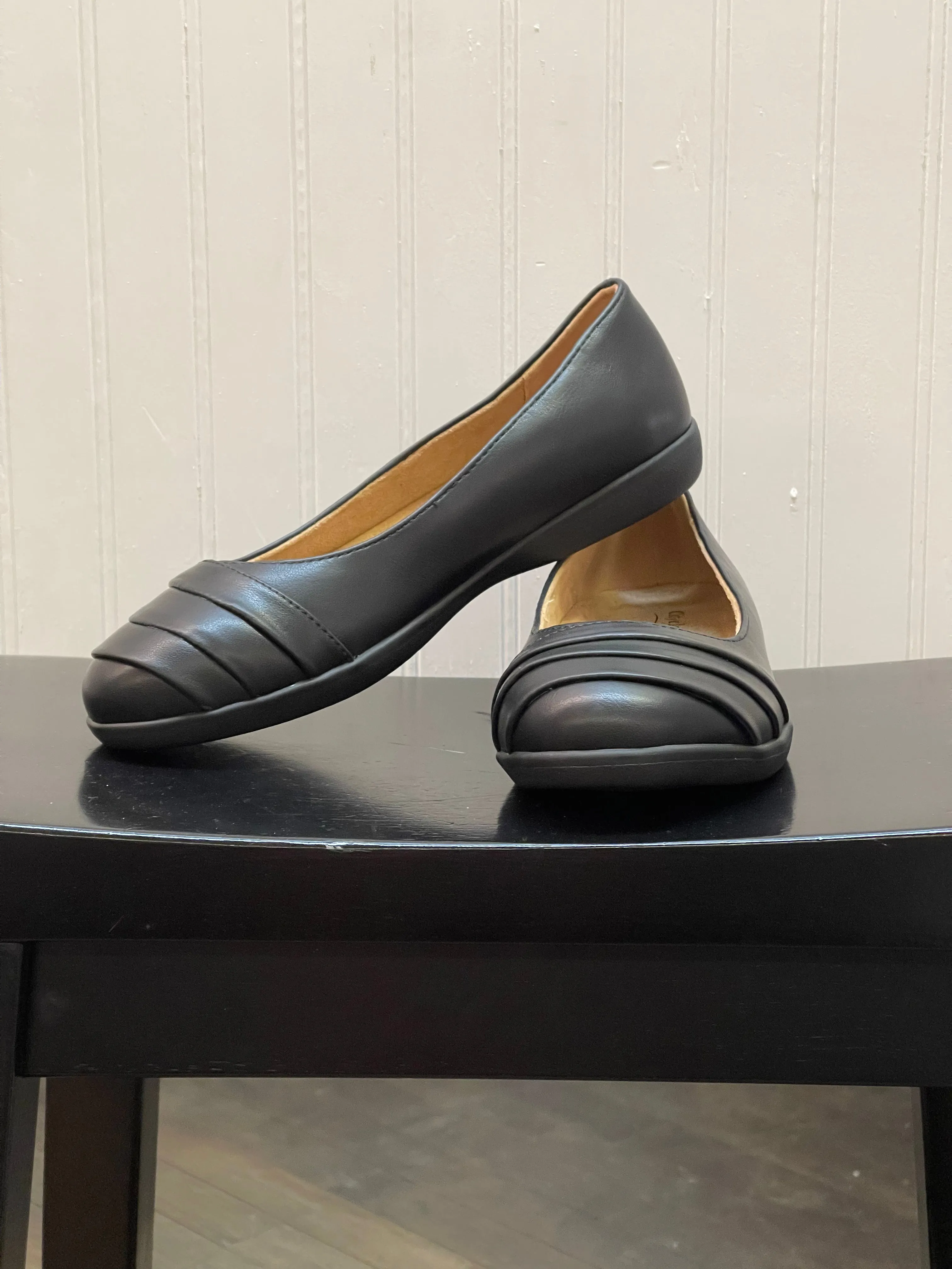 Garage - Soda Shoes