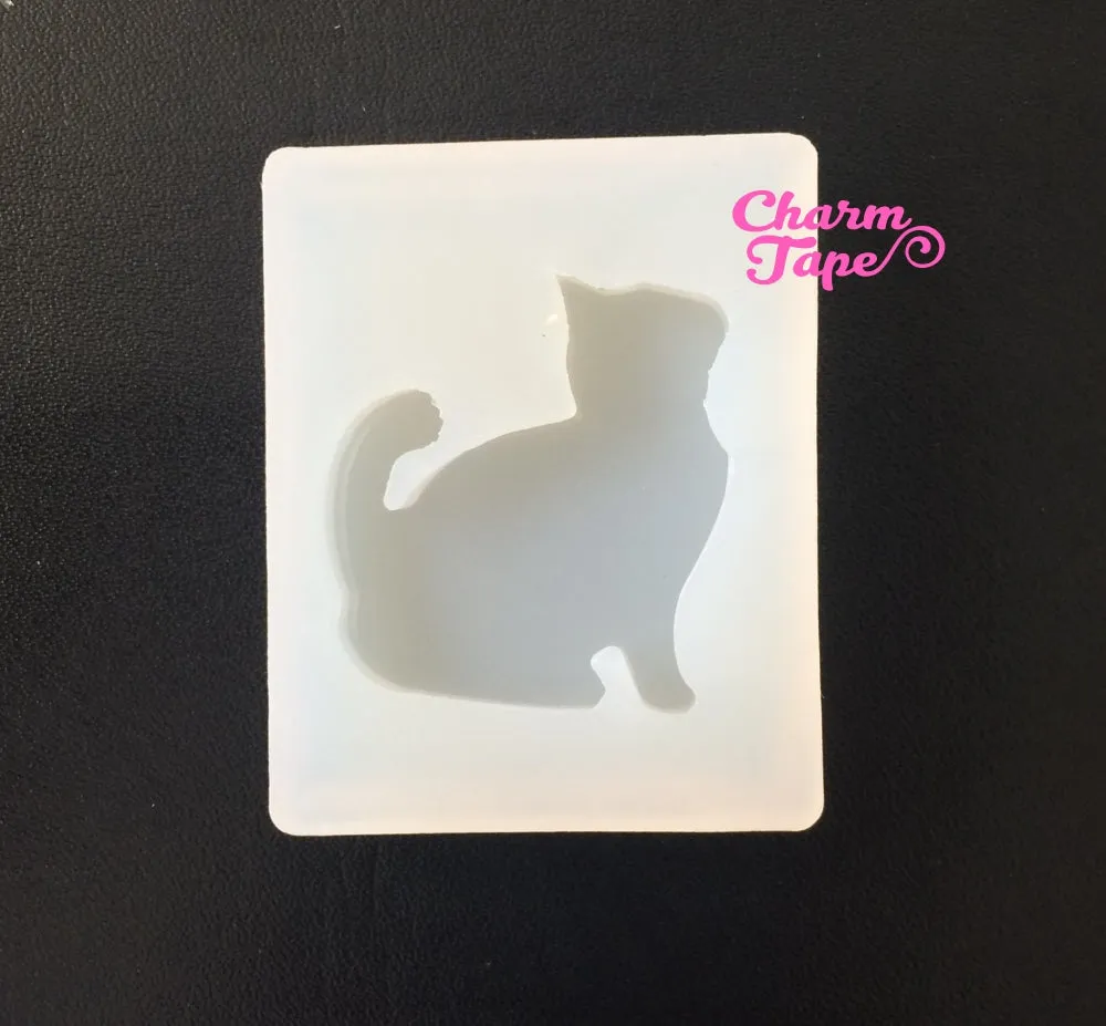 Kitty Cat charm Silicon mold flexible, for polymer clay, resin jewelry Q058