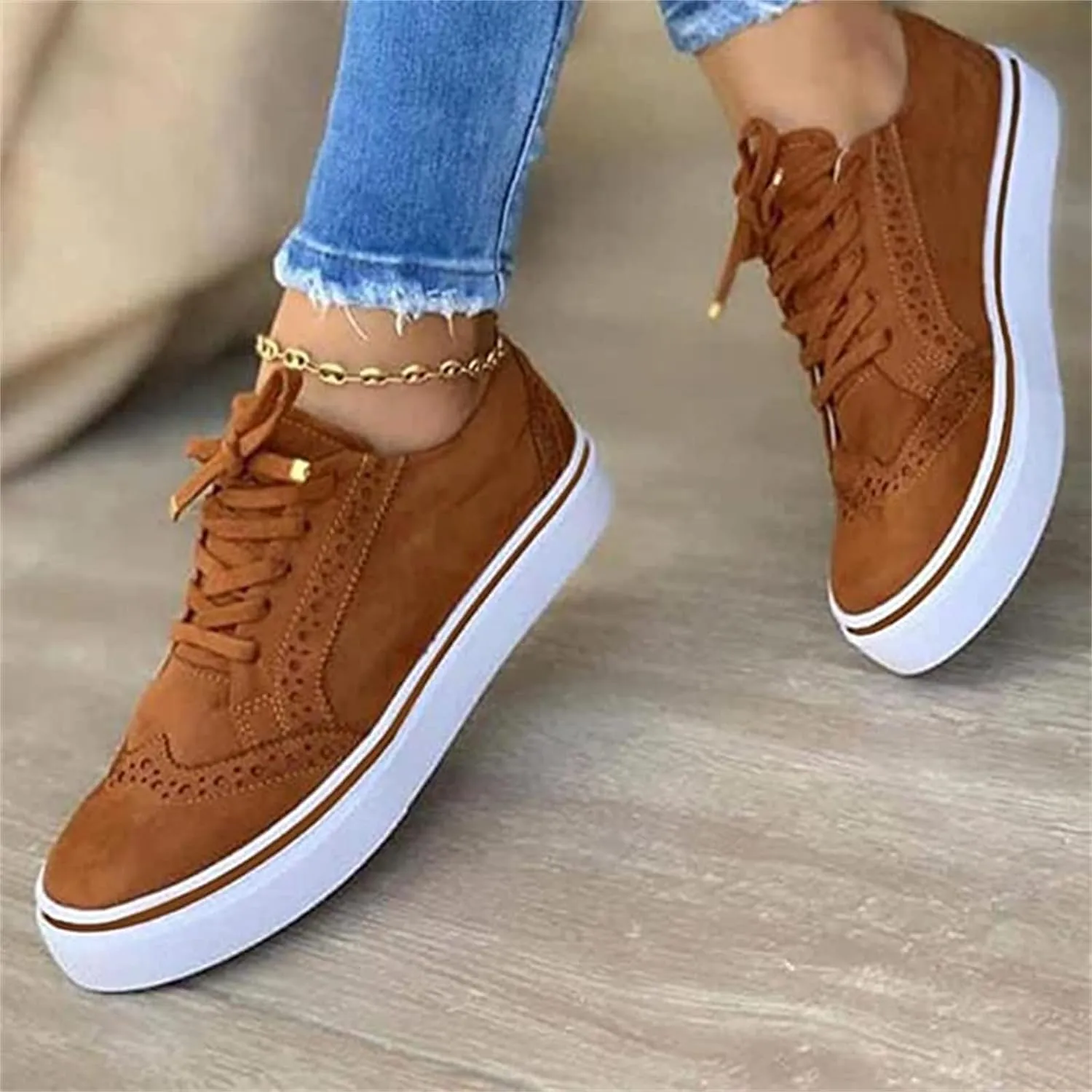 Lela - Orthopedic Sneakers