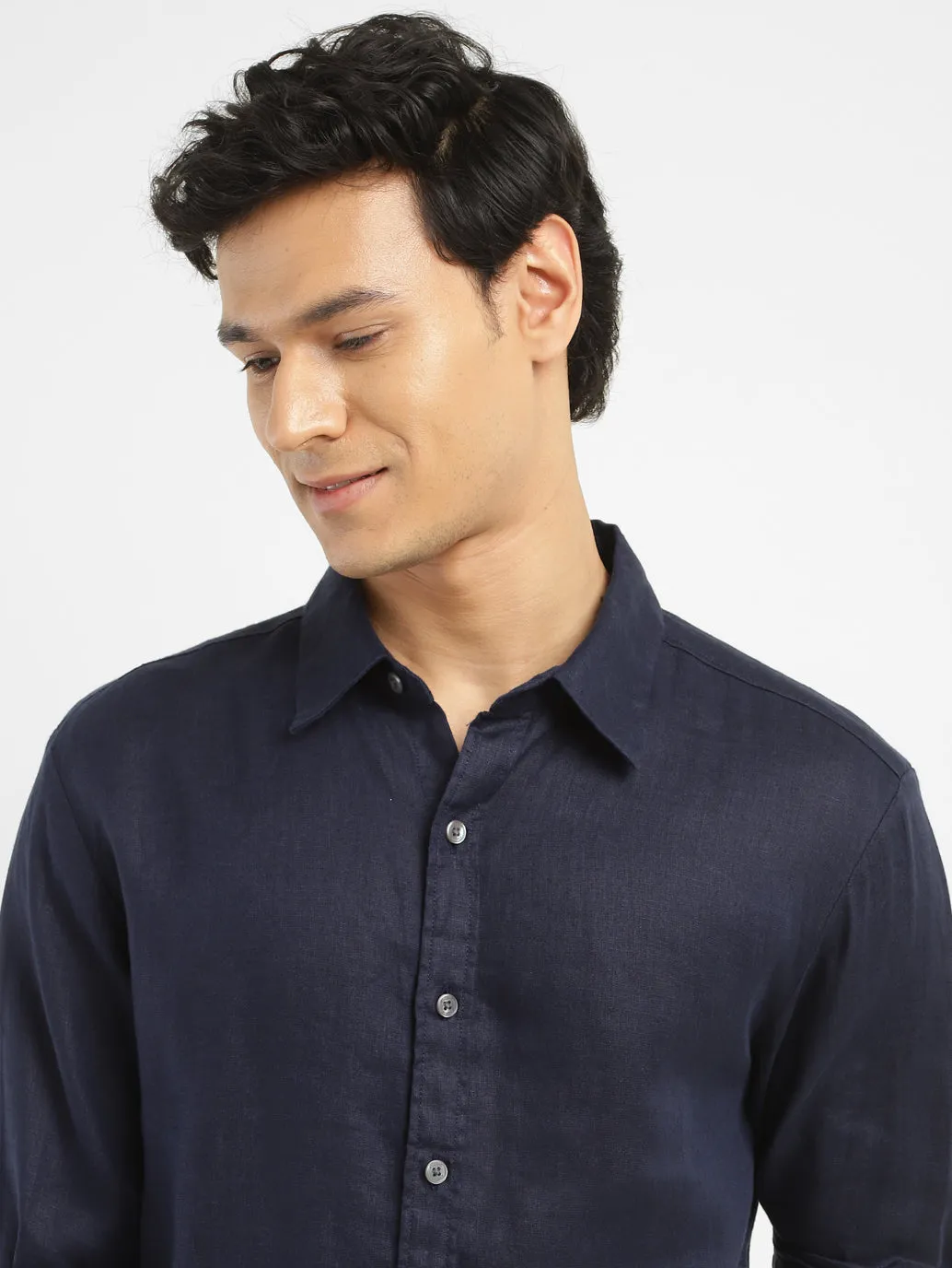 Men's Solid Slim Fit Shirt