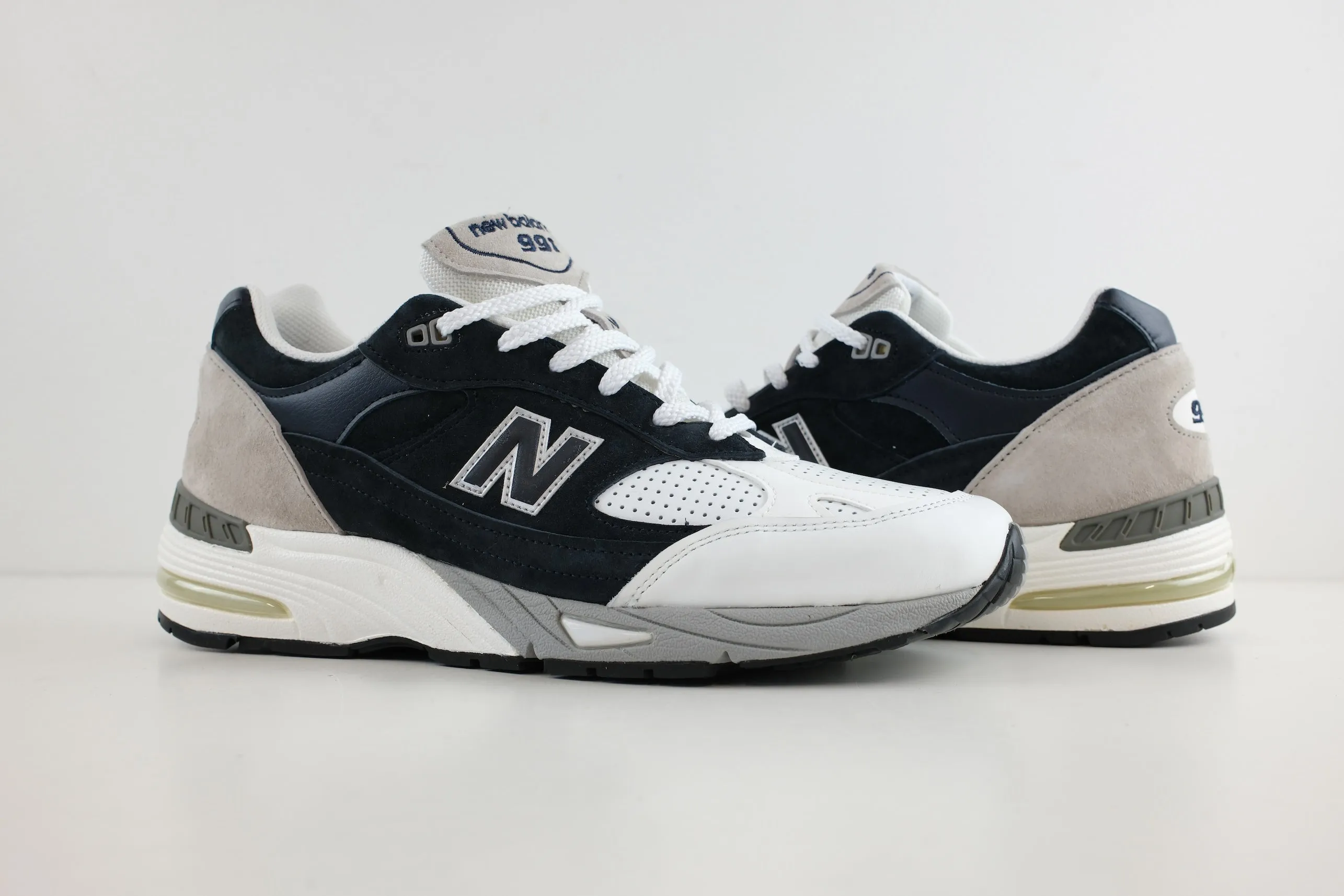 New Balance 991 MiUK SNS Navy White
