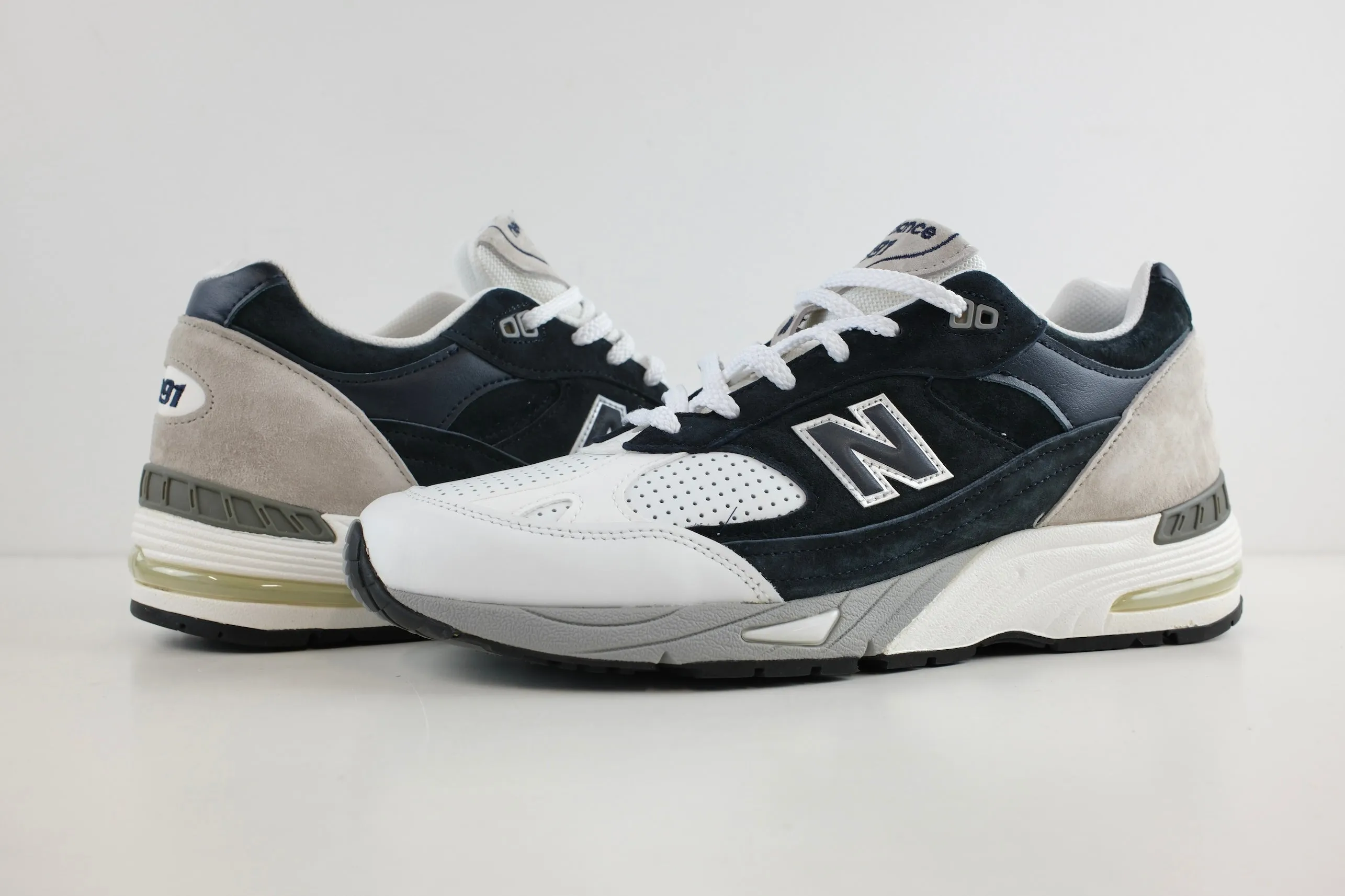 New Balance 991 MiUK SNS Navy White