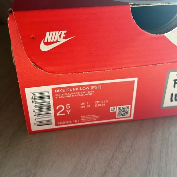 Nike Dunk Low (PSE) Kids Sneakers