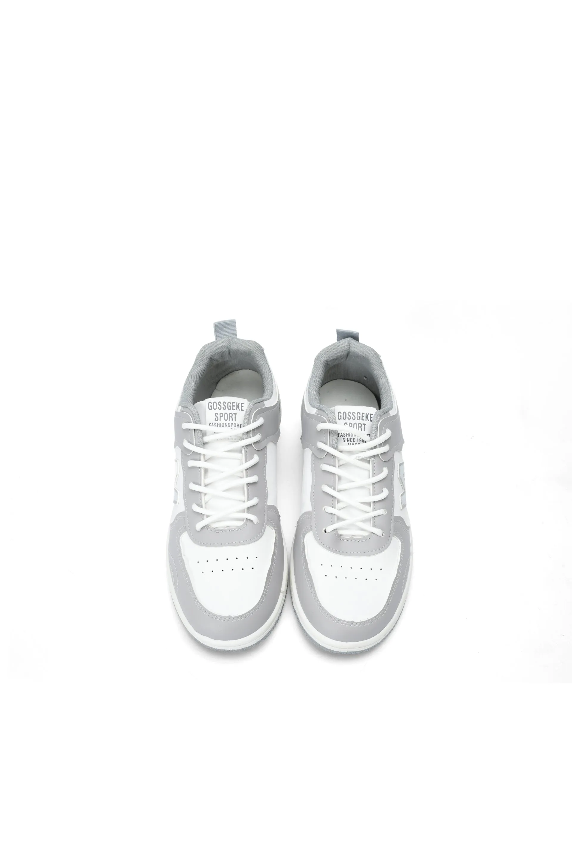 Premium Sneakers by UW