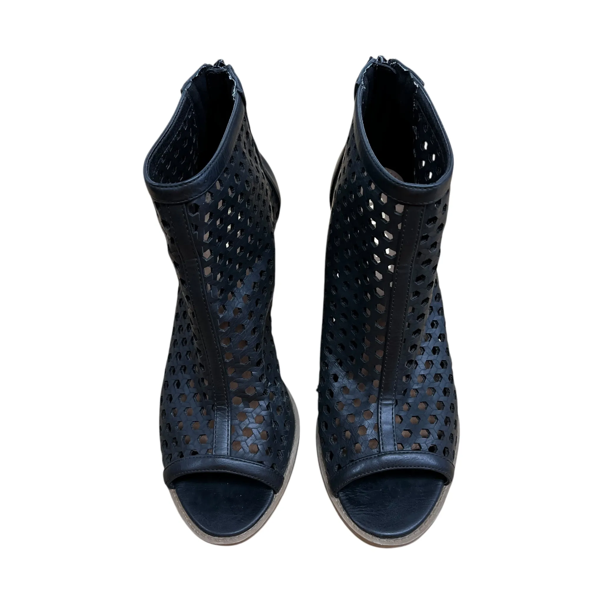 Sandals Heels Block By Report In Black, Size:8.5