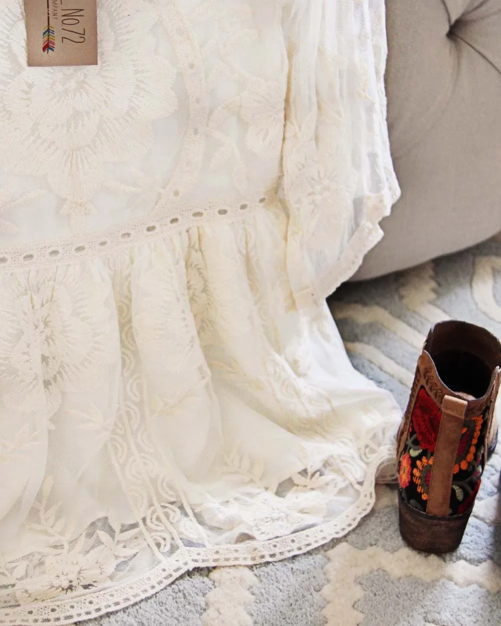 Tainted Rose Lace Top in White