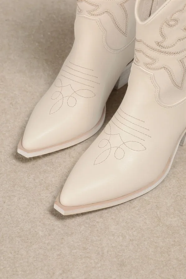The Claire - Off White
