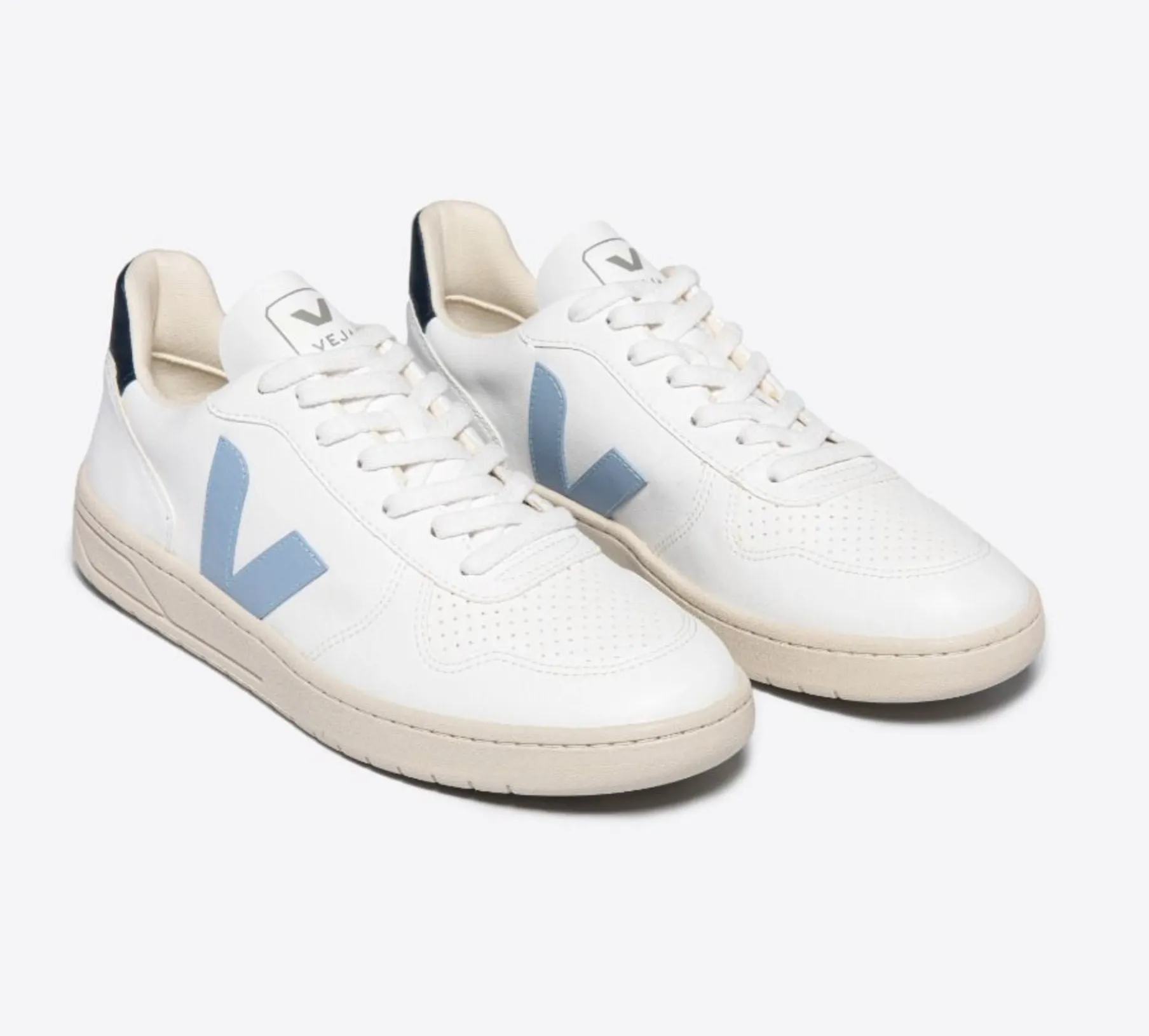Veja Men's V-10 CWL White Steel Nautico