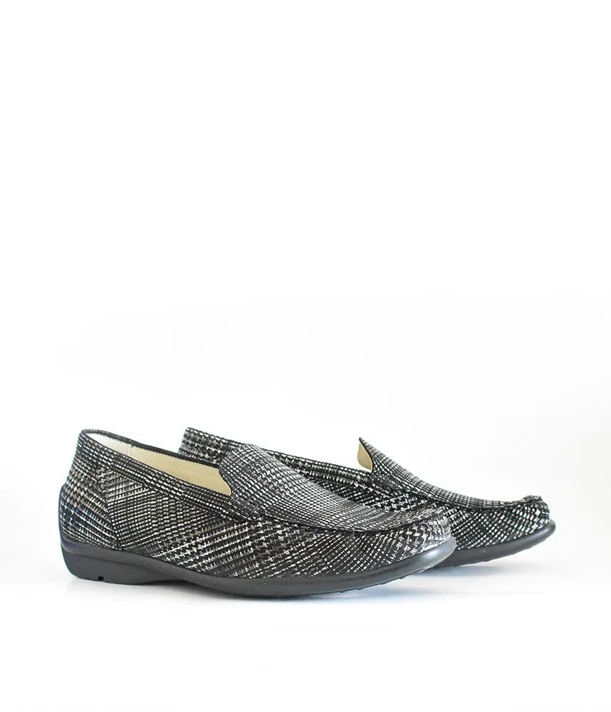 Waldlaufer Stylish Slip on Loafers
